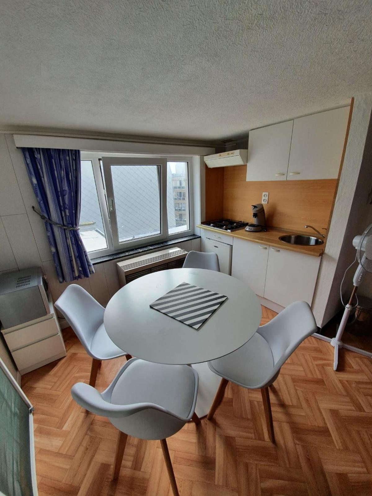 Dan Apartment บลังเคนเบอร์เก ภายนอก รูปภาพ